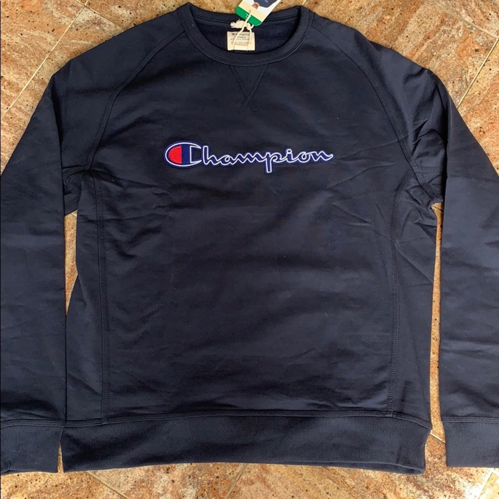 BRAND NEW oversized Champion Crew Neck